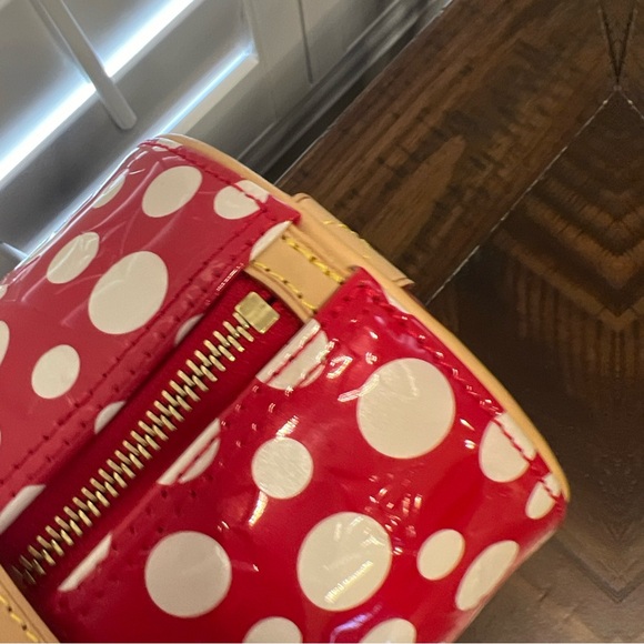 LOUIS VUITTON Vernidot Dot Infinity Papillon 30 Yayoi Kusama Tote Bag Red NEW! - Picture 6 of 14